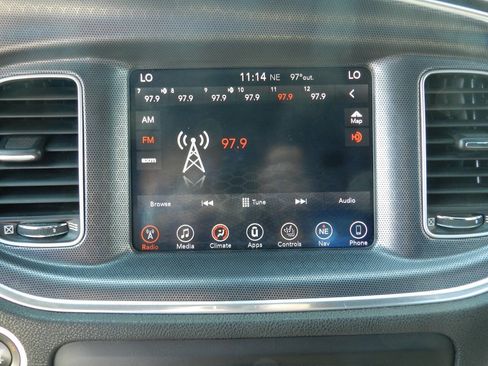 Used 2017 Dodge Charger SXT w/ Rallye Group RWD image 16