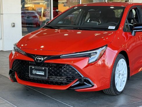 New 2026 Toyota Corolla SE image 3