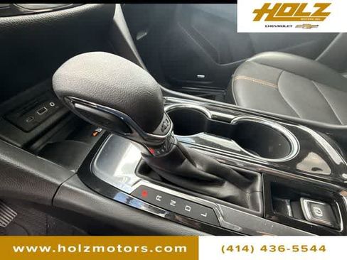 Certified 2023 Chevrolet Equinox Premier FWD image 17