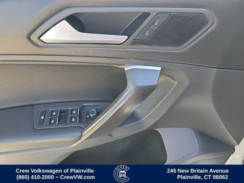 Used 2021 Volkswagen Tiguan SE R-Line AWD/4WD image 38