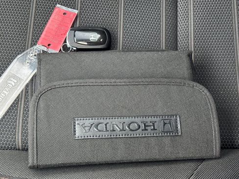 Used 2023 Honda CR-V Sport image 9