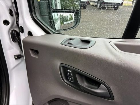 Used 2025 Ford Transit 250 Low Roof w/ Exterior Upgrade Package RWD image 18