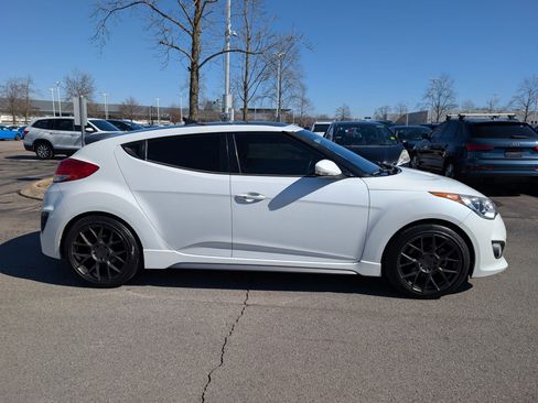 Used 2016 Hyundai Veloster Turbo w/ Option Group 04 image 8