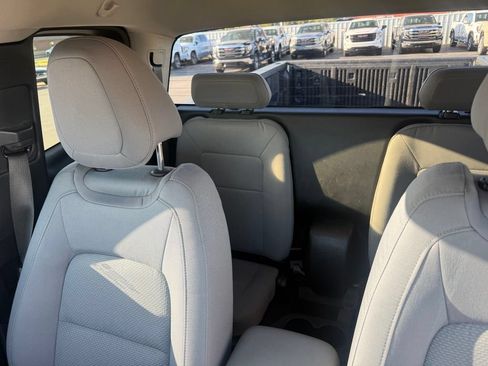 Used 2018 GMC Canyon W/T w/ Convenience Package RWD image 18