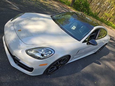 Used 2020 Porsche Panamera 4S image 73