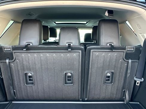 New 2026 Nissan Pathfinder Platinum w/ Cargo Package image 18