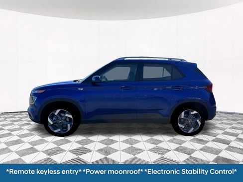 New 2026 Hyundai Venue SEL FWD image 4