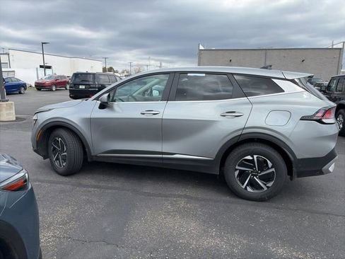 Certified 2024 Kia Sportage LX image 9