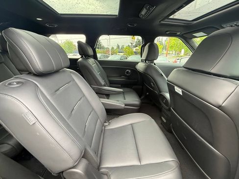 Certified 2026 Hyundai Palisade Calligraphy AWD/4WD image 18