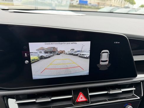 Used 2023 Kia Niro Wind FWD image 25