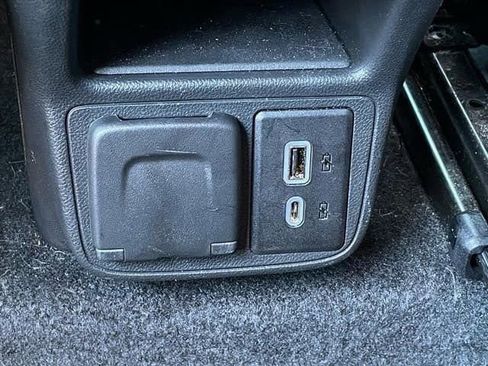 Used 2023 Chevrolet TrailBlazer RS w/ Convenience Package image 30