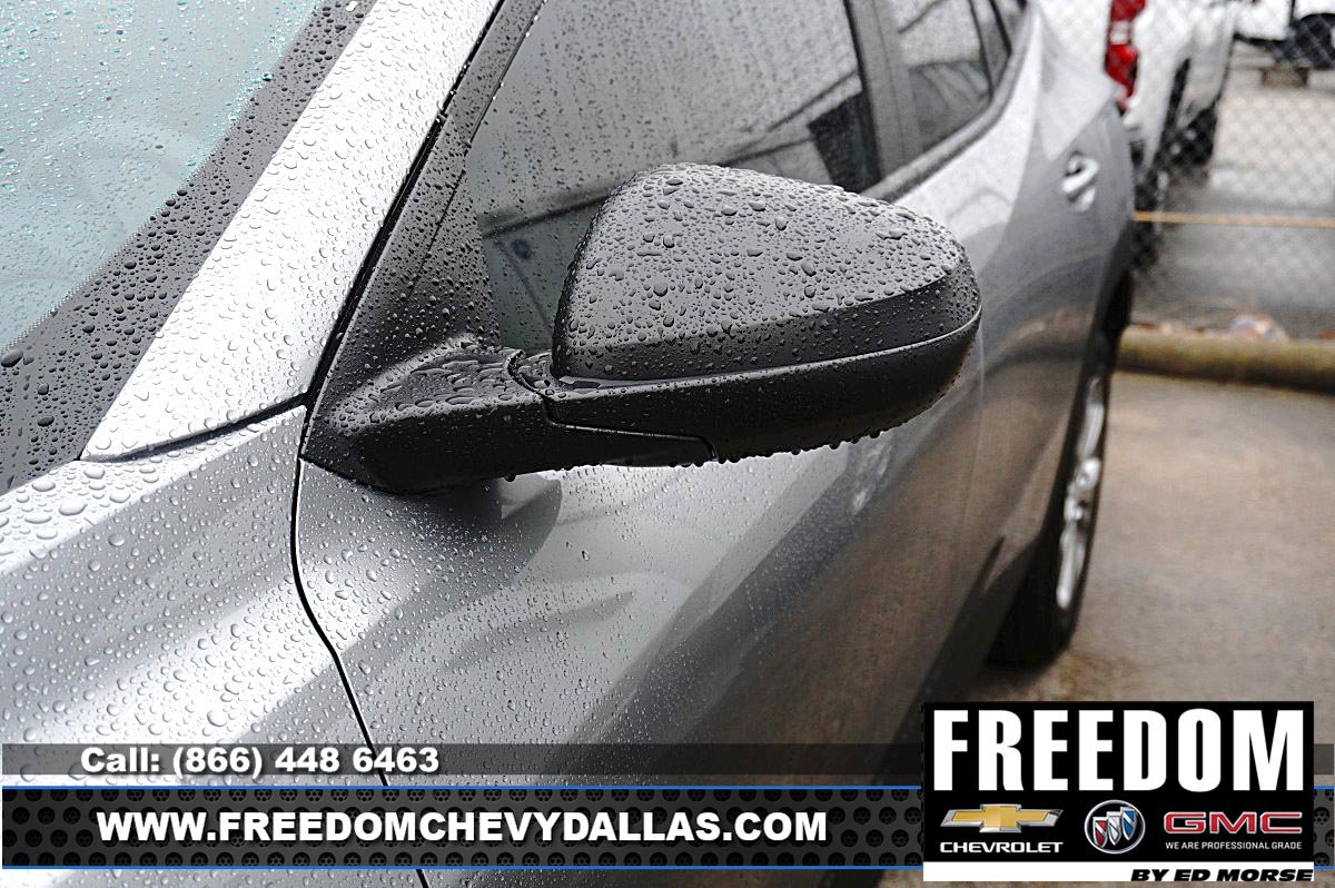 Used 2026 Chevrolet Trax LS FWD image 6