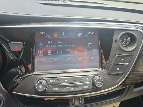Used 2019 Buick Envision Preferred AWD/4WD image 18