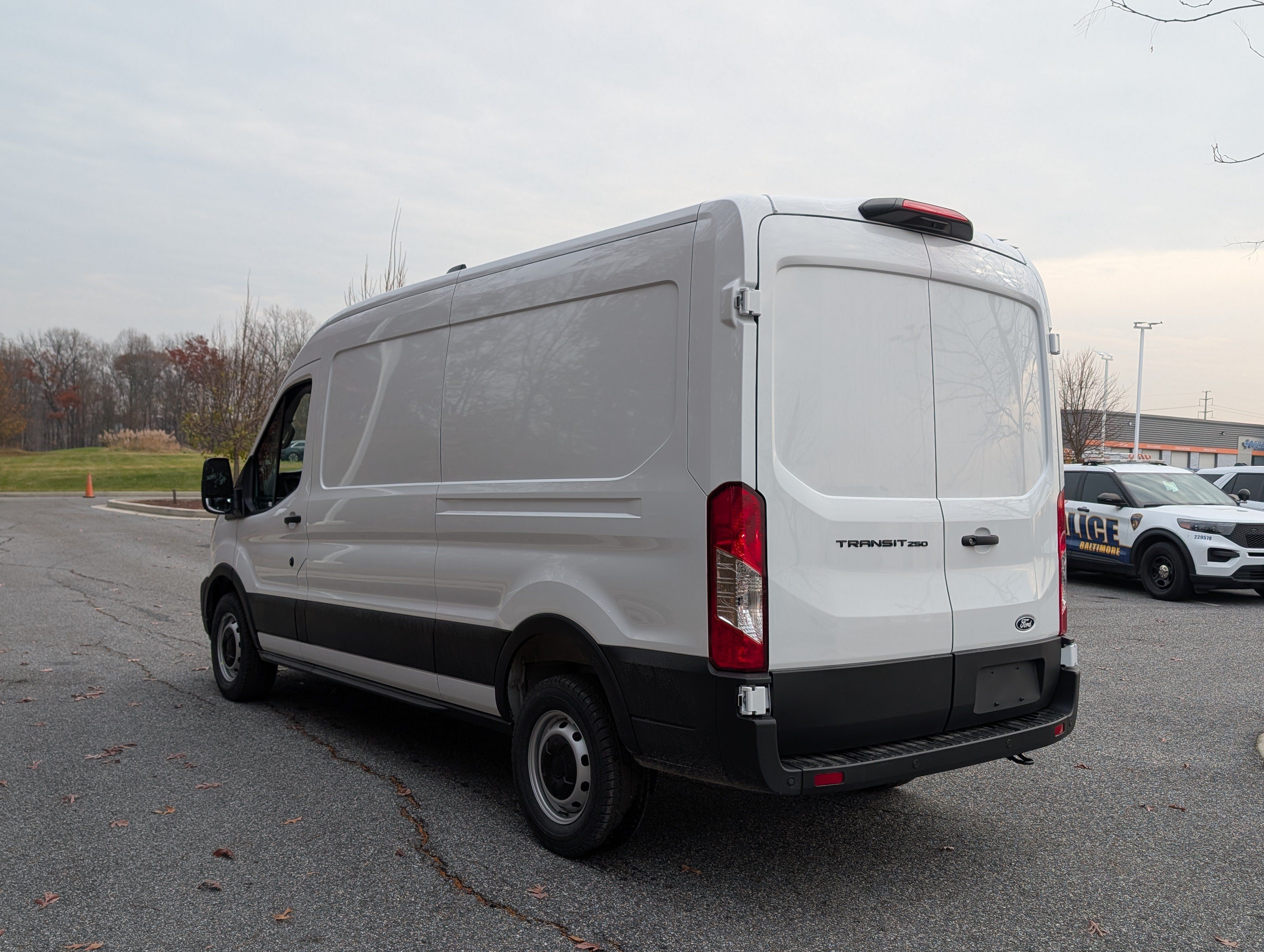 New 2026 Ford Transit 250 148 Medium Roof w/ Load Area Protection Package RWD image 3