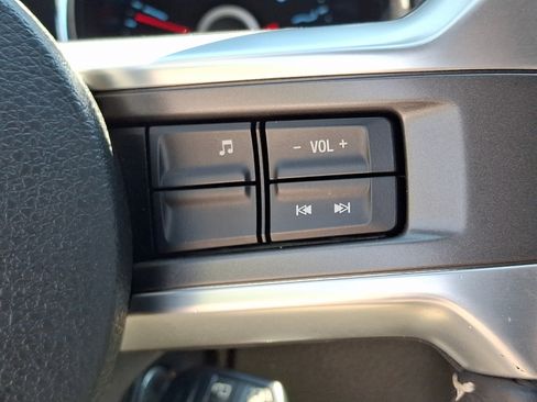 Used 2014 Ford Mustang Coupe RWD image 17