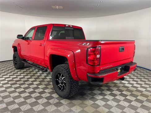 Used 2018 Chevrolet Silverado 1500 LT w/ All Star Edition image 20