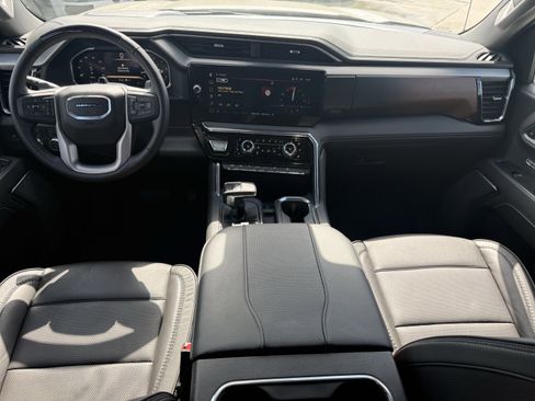 Used 2026 GMC Sierra 1500 Denali image 13