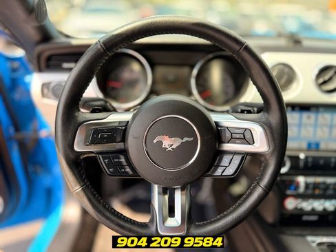 Used 2017 Ford Mustang GT Premium w/ Black Accent Package RWD image 16