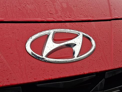 Certified 2022 Hyundai Elantra SEL w/ Convenience Package image 7