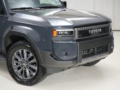 Used 2025 Toyota Land Cruiser image 13