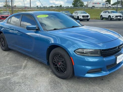 Used 2022 Dodge Charger SXT w/ Leather Interior Group RWD image 9