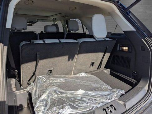 New 2025 Ford Explorer Active w/ Active Comfort Package image 14