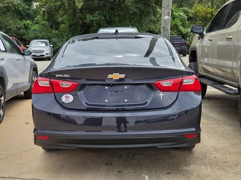 Used 2025 Chevrolet Malibu LS FWD image 5