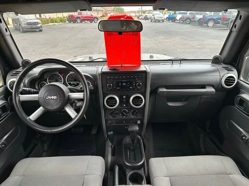 Used 2008 Jeep Wrangler Unlimited Sahara w/ Trailer Tow Group AWD/4WD image 20