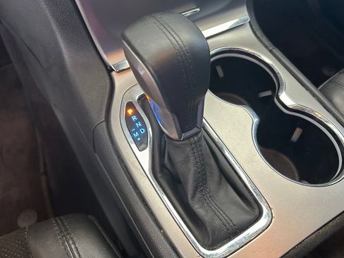 Used 2017 Jeep Grand Cherokee Altitude RWD image 9