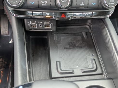 Used 2024 Dodge Durango R/T image 28