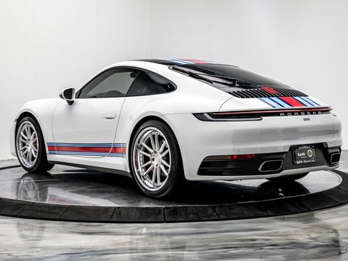 Used 2020 Porsche 911 Carrera image 10