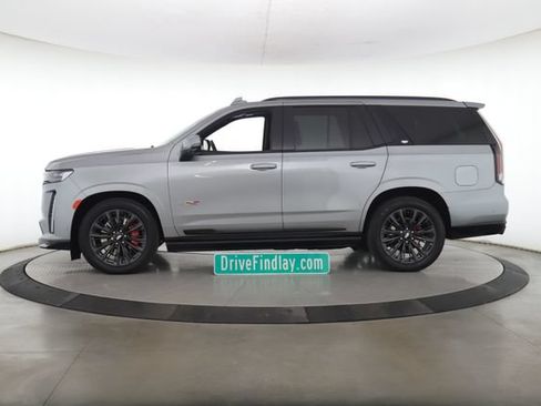 Used 2024 Cadillac Escalade V w/ LPO, ONYX Package AWD/4WD image 9
