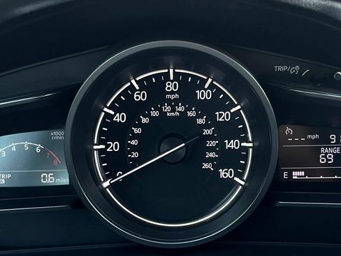 Used 2017 MAZDA MAZDA3 Sport FWD image 26