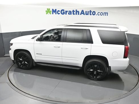 Used 2020 Chevrolet Tahoe Premier w/ Premier 6.2L Value Package AWD/4WD image 30
