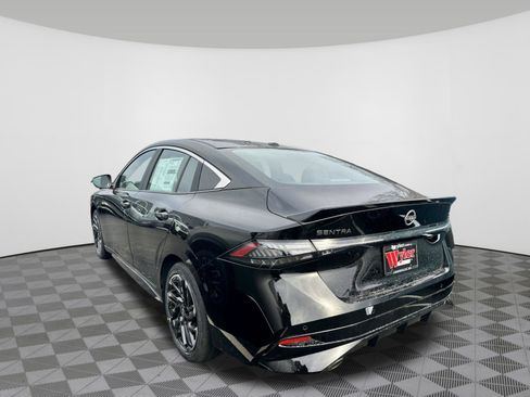 New 2026 Nissan Sentra SR FWD image 4