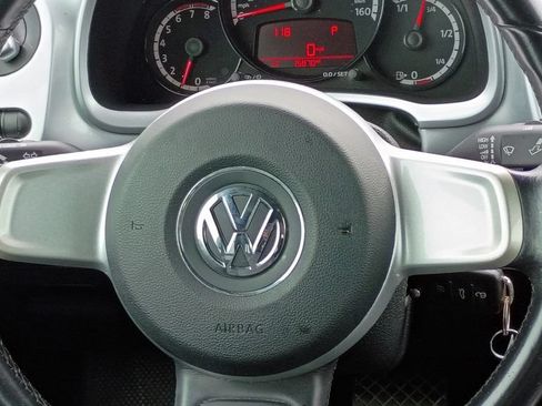 Used 2013 Volkswagen Beetle 2.5 FWD image 22