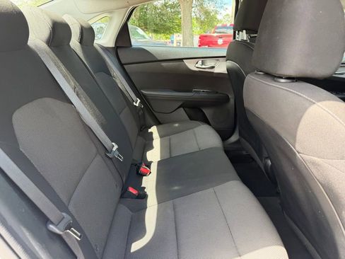 Used 2023 Kia Forte LXS FWD image 8