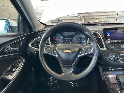 Used 2023 Chevrolet Malibu LT FWD image 23