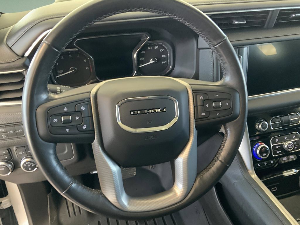 Used 2021 GMC Yukon Denali w/ Denali Premium Package AWD/4WD image 21