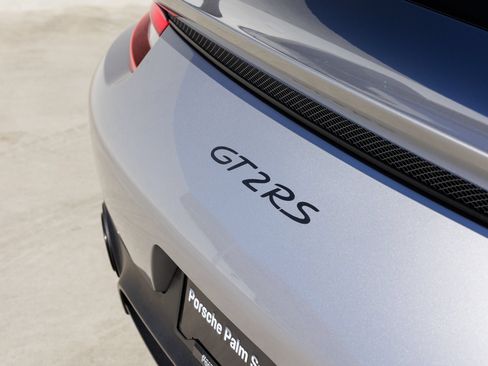 Certified 2019 Porsche 911 GT2 RS RWD image 12
