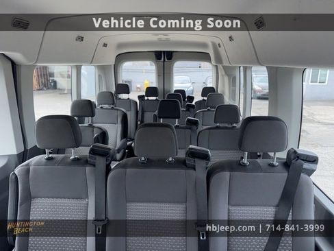 Used 2023 Ford Transit 350 XLT image 12