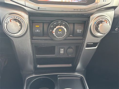 Used 2016 Toyota 4Runner SR5 image 23