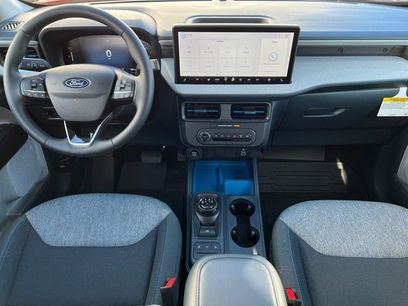 New 2025 Ford Maverick XLT w/ XLT Luxury Package