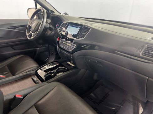 Used 2021 Honda Pilot Black Edition image 30