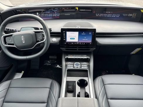 New 2026 Lincoln Nautilus Premier w/ Jet Appearance Package AWD/4WD image 14