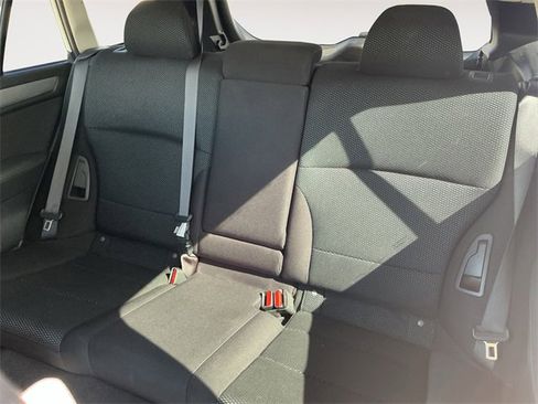 Used 2018 Subaru Outback 2.5i image 11