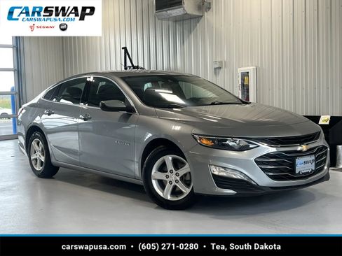 Used 2024 Chevrolet Malibu LT FWD image 1