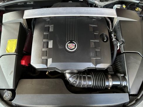 Used 2011 Cadillac CTS Premium image 9