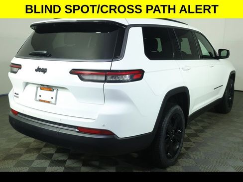 New 2026 Jeep Grand Cherokee L Limited w/ Limited Altitude Package image 10