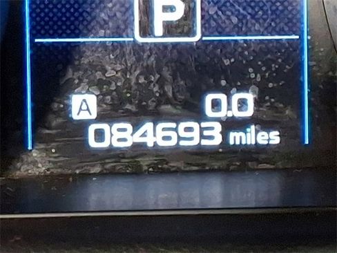 Used 2016 Subaru Outback 2.5i Limited image 22